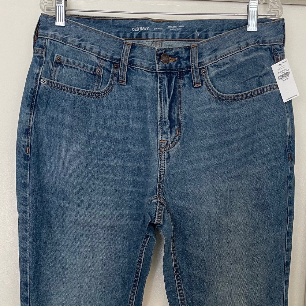 New With Tags. Men's Old Navy Jeans. 34x30. Athletic Taper. Medium Wash.